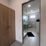 Zatisi 3 公寓 奥洛穆茨