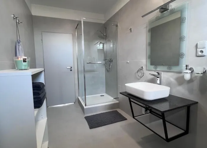 Zatisi 3 Appartement *